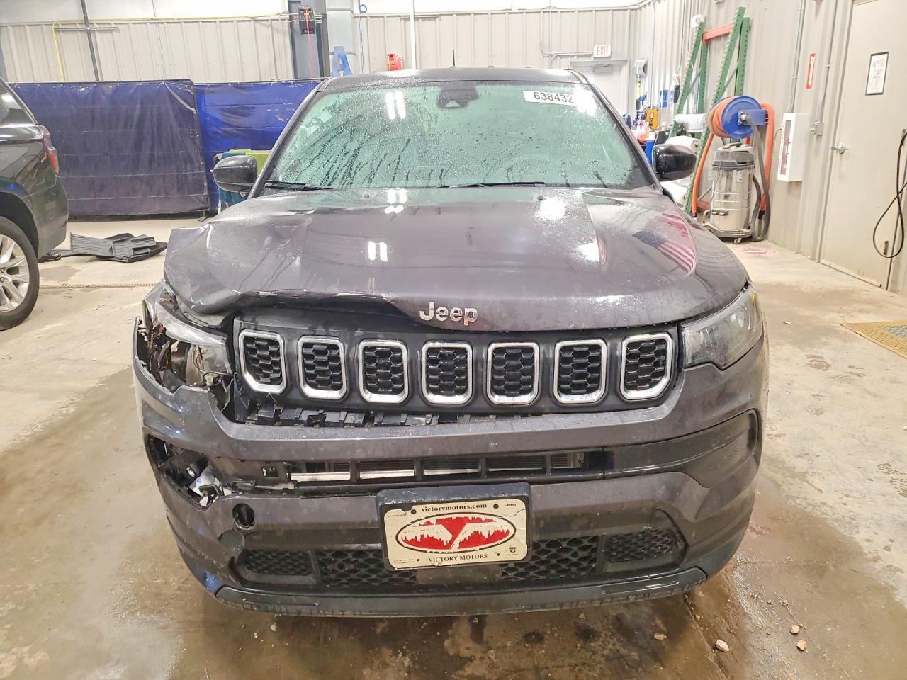 2024 Jeep Compass Sport - zdjęcie 5