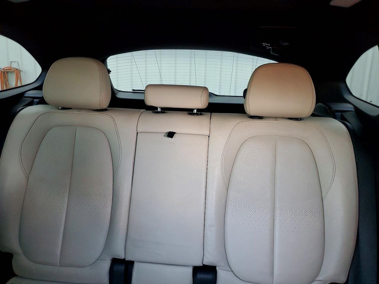 2016 BMW X1 xDrive28I - zdjęcie 10