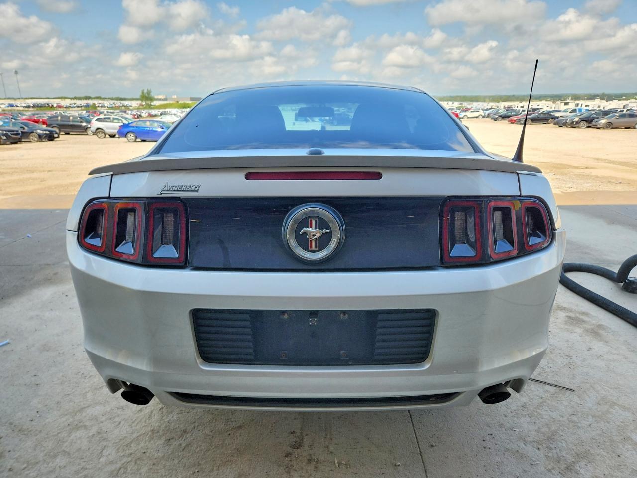 2013 Ford Mustang - zdjęcie 6