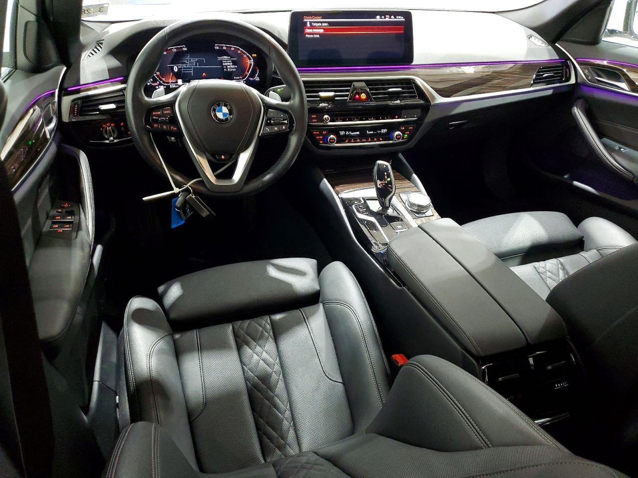 2023 BMW Seria 5 540i - zdjęcie 8