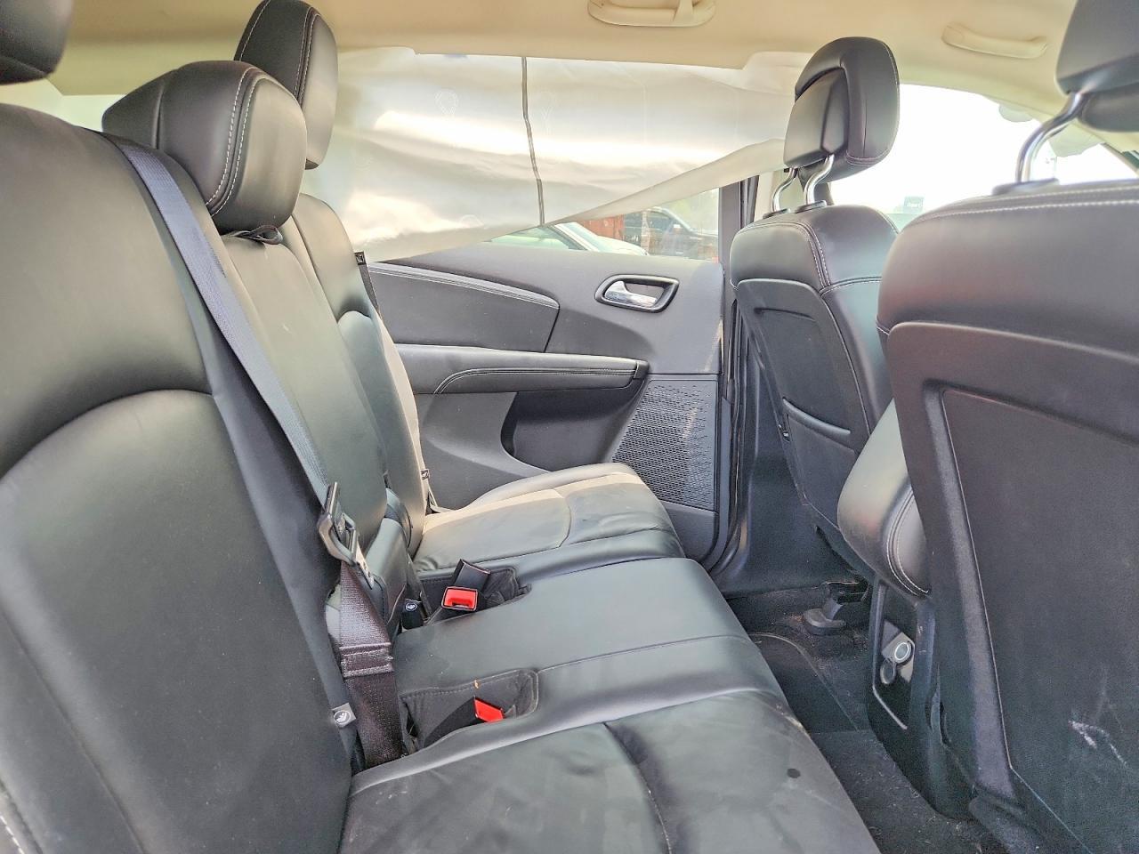 2015 Dodge Journey Crossroad - zdjęcie 11