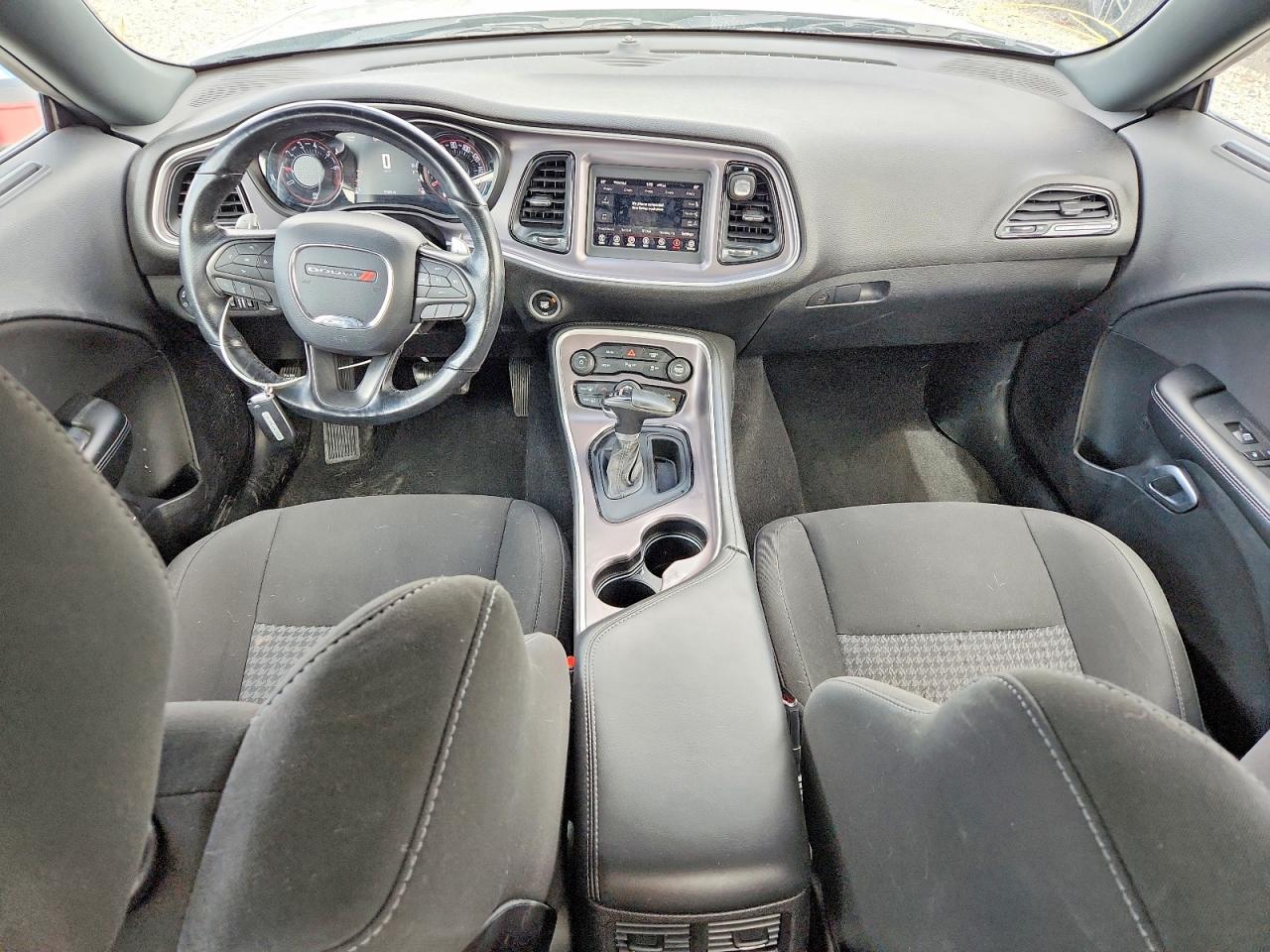 2019 Dodge Challenger Gt - zdjęcie 8