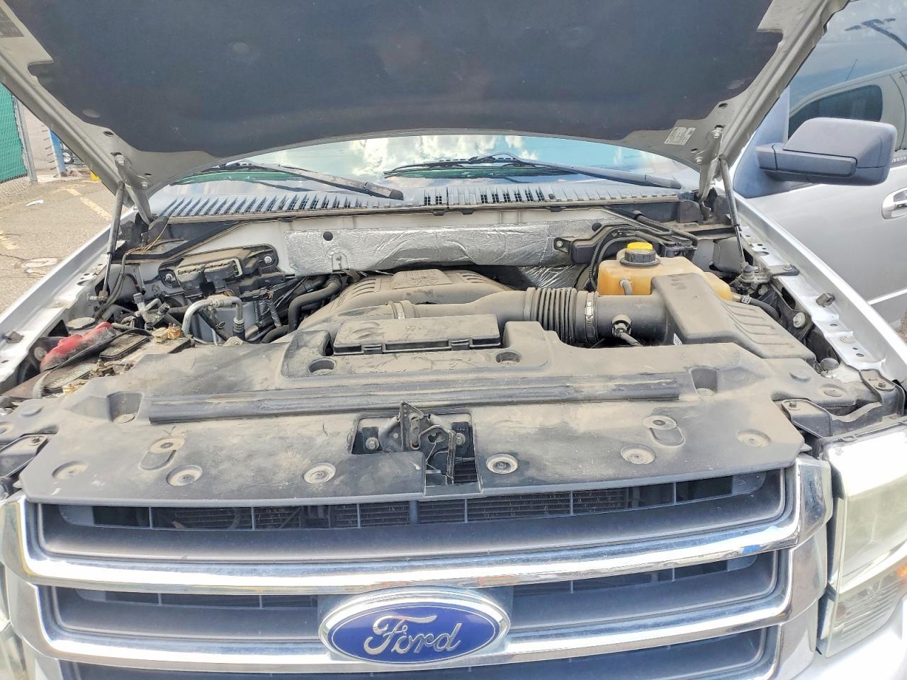 2017 Ford Expedition Xlt - zdjęcie 12