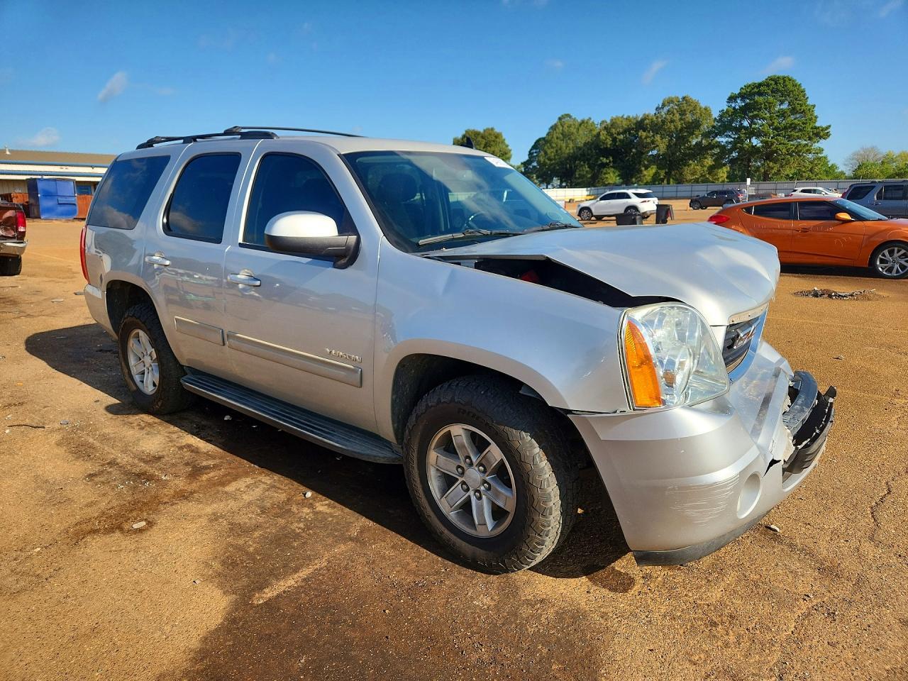 2013 GMC Yukon Sle - zdjęcie 4