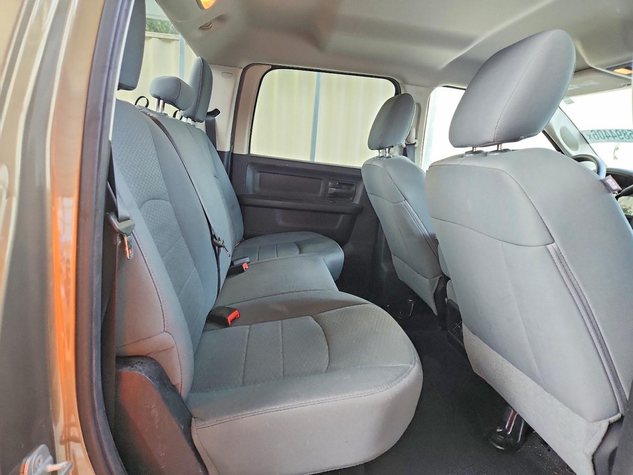 2014 Ram 2500 St - zdjęcie 10