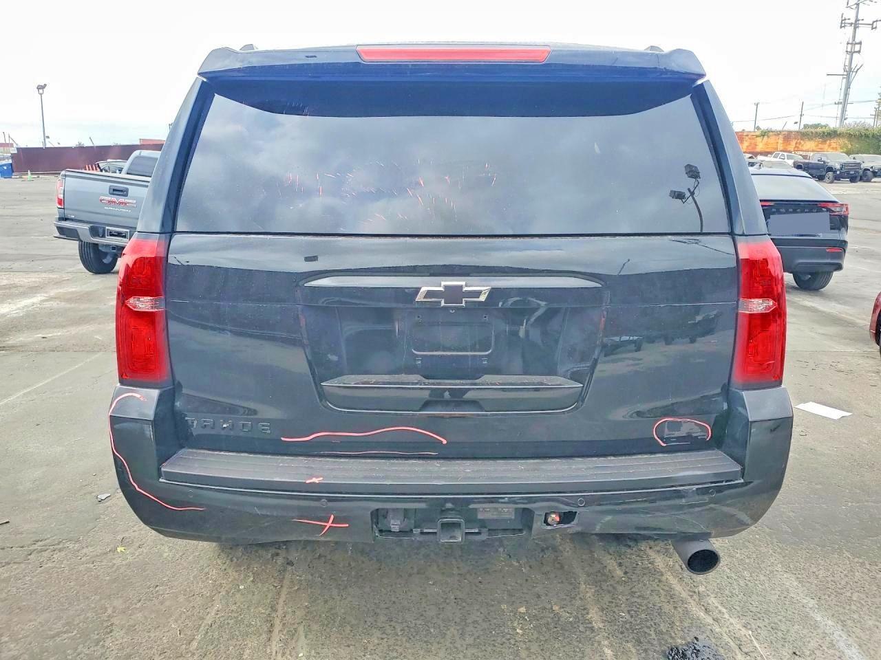 2015 Chevrolet Tahoe C1500 Lt - zdjęcie 6