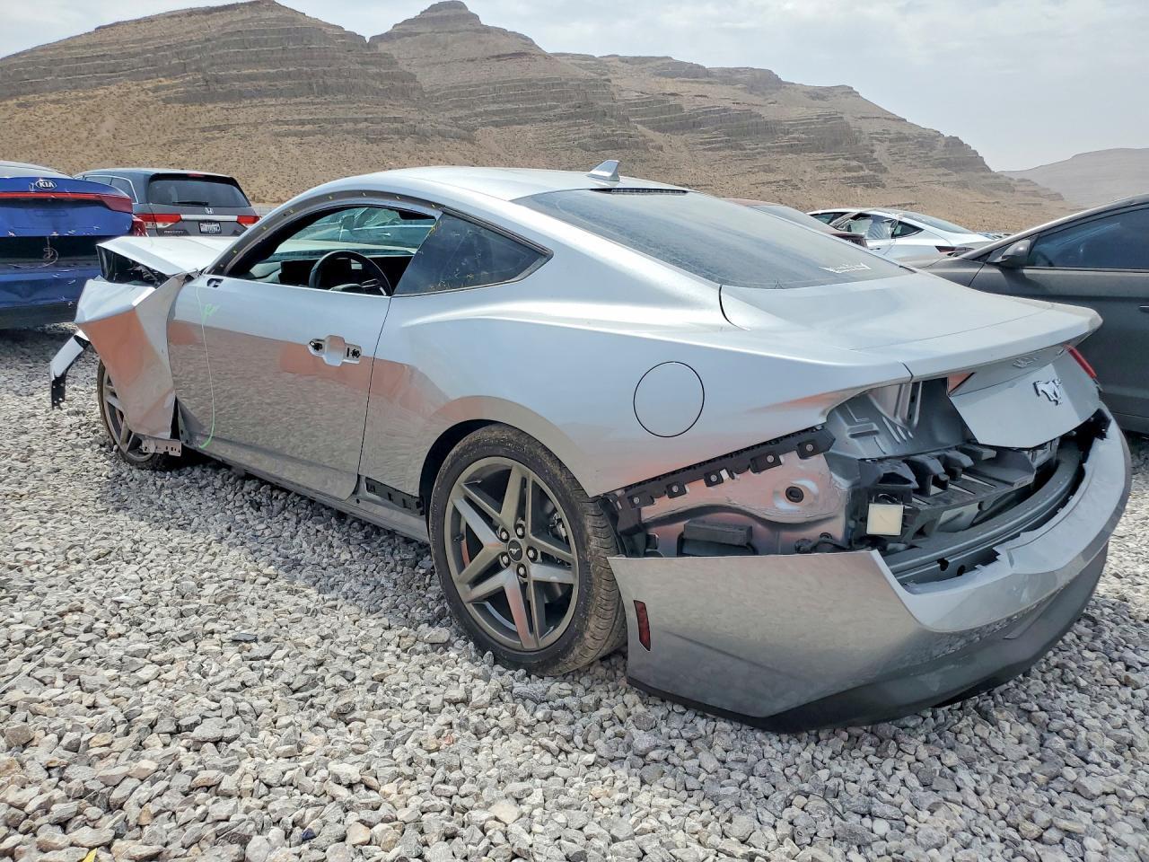 2026 Ford Mustang - zdjęcie 2