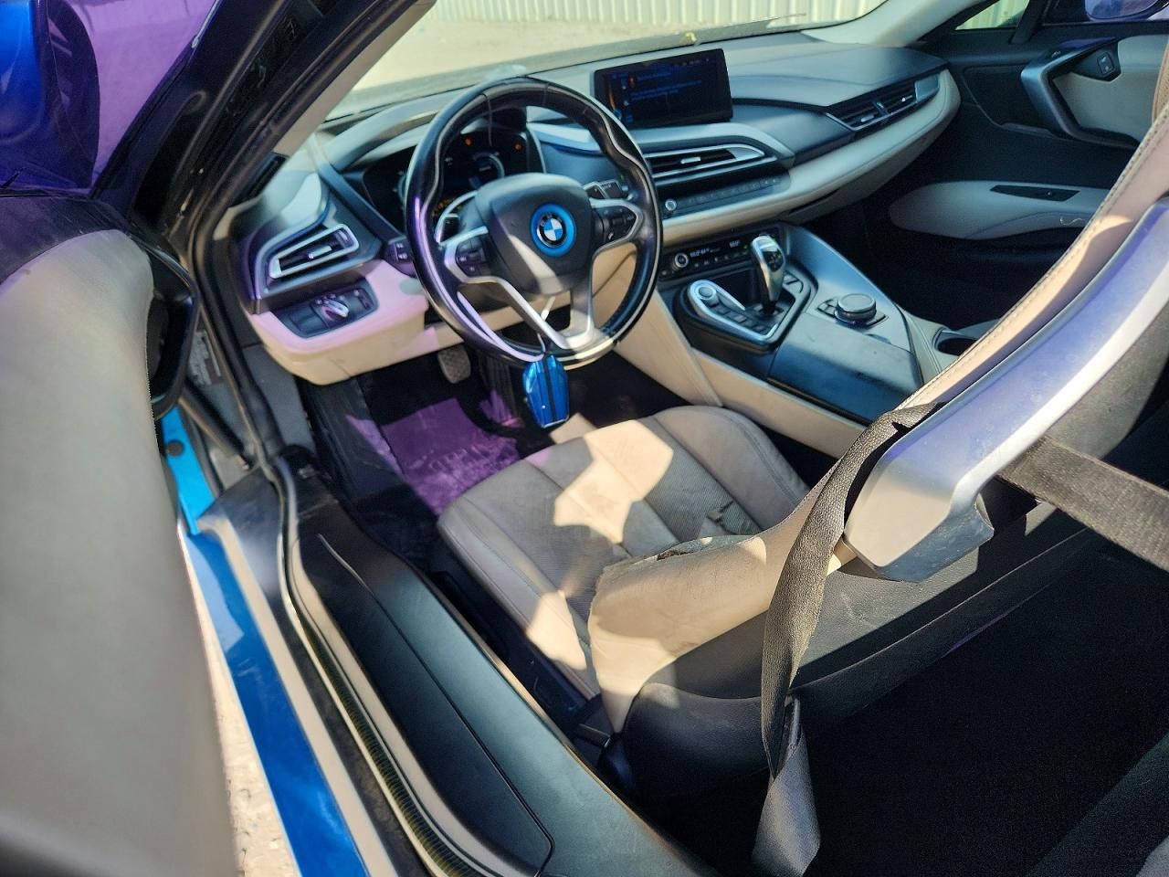 2016 BMW I8 - zdjęcie 8
