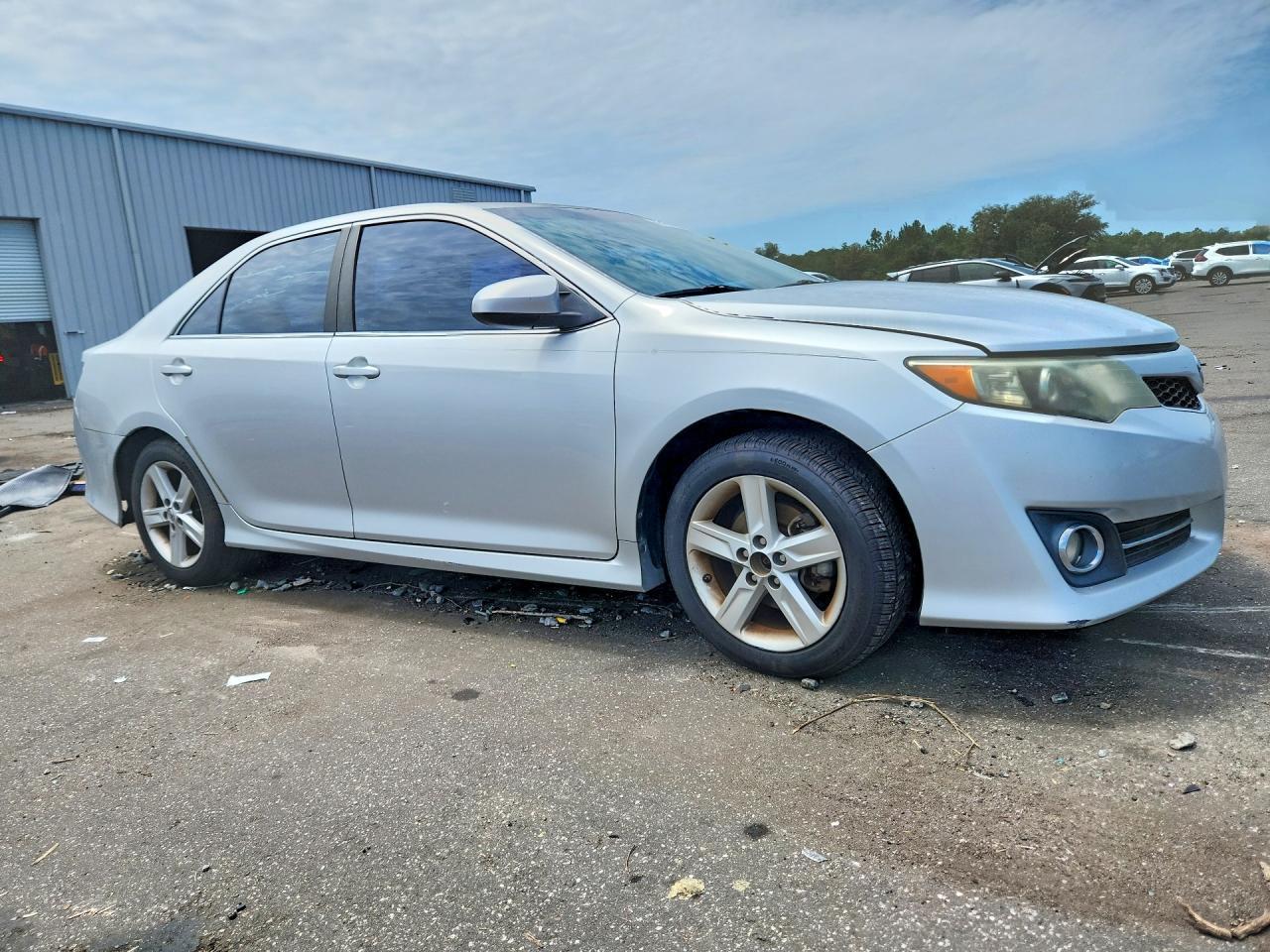 2014 Toyota Camry Se - zdjęcie 4