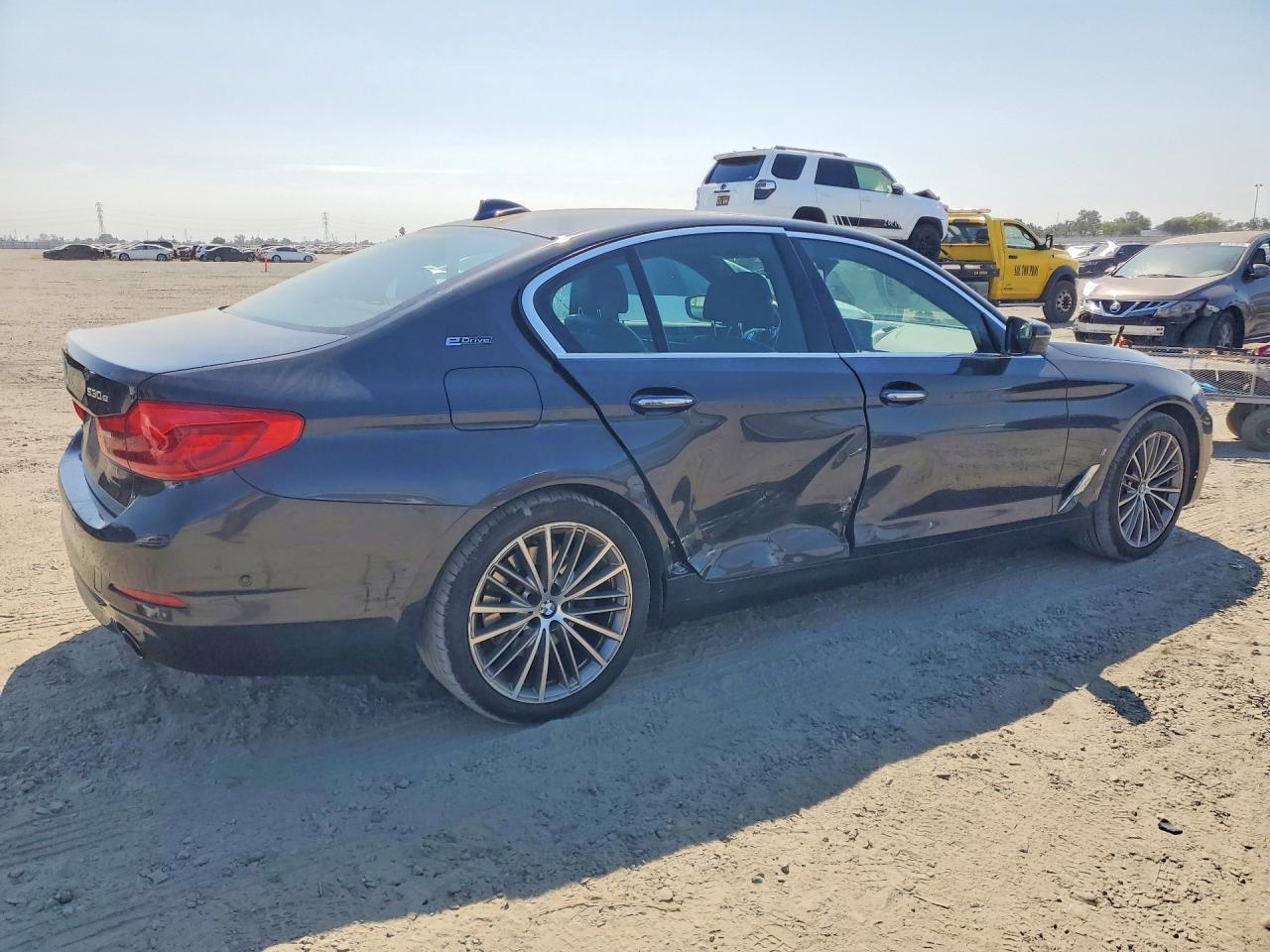 2018 BMW 530E - zdjęcie 3
