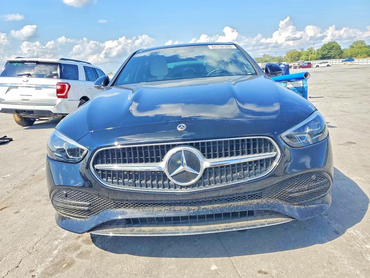 2024 Mercedes-Benz C 300 - zdjęcie 5