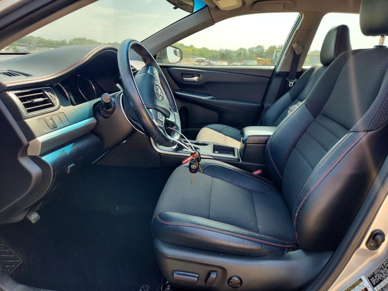 2017 Toyota Camry Se - zdjęcie 7