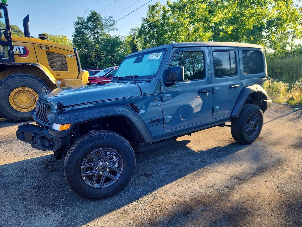 2026 Jeep Wrangler Sport - zdjęcie główne