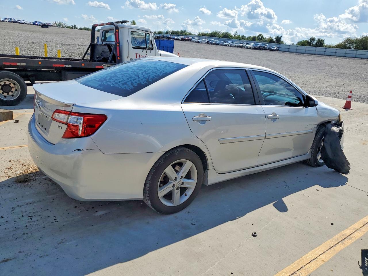 2013 Toyota Camry Se - zdjęcie 3