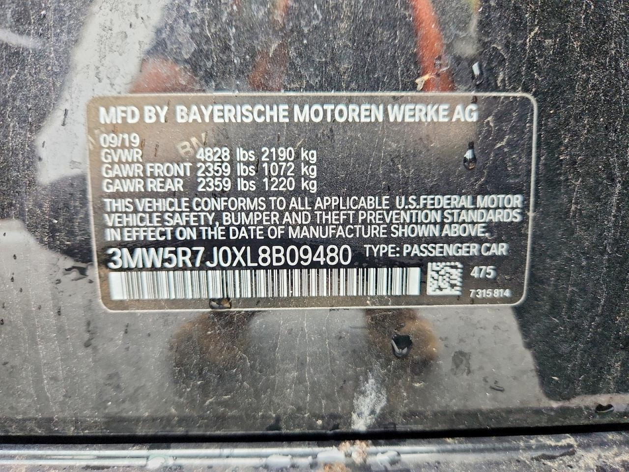 2020 BMW Seria 3 330i - zdjęcie 12