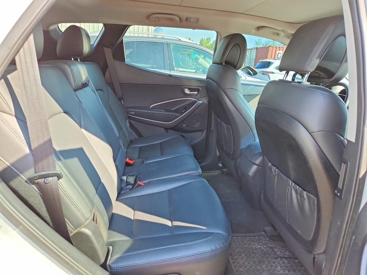 2016 Hyundai Santa Fe Sport 2.0T - zdjęcie 11