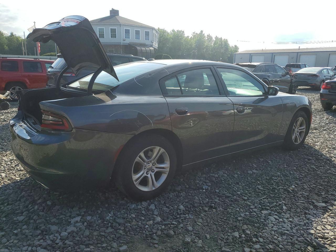 2019 Dodge Charger Sxt - zdjęcie 3