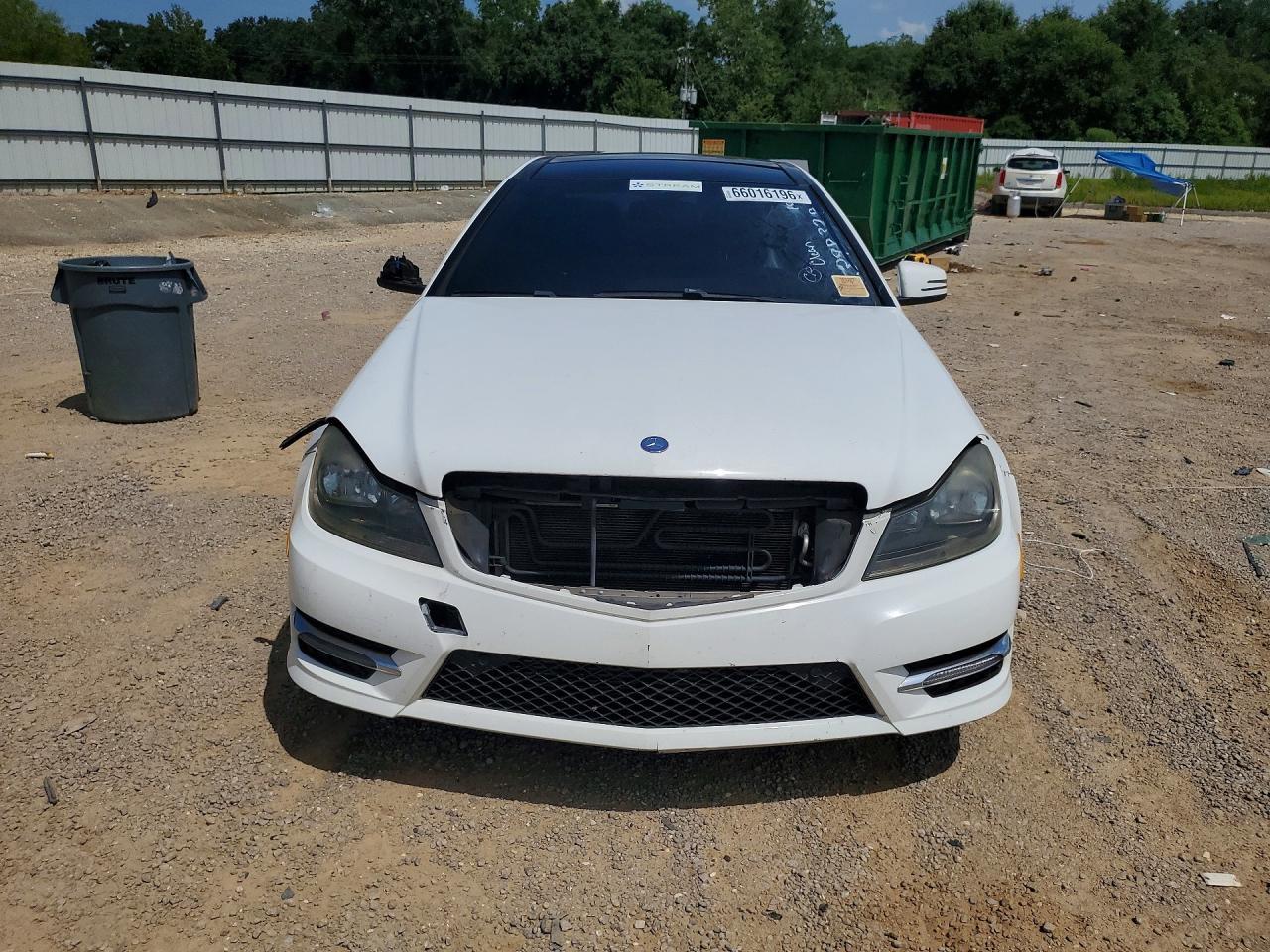 2015 Mercedes-Benz C 250 - zdjęcie 5