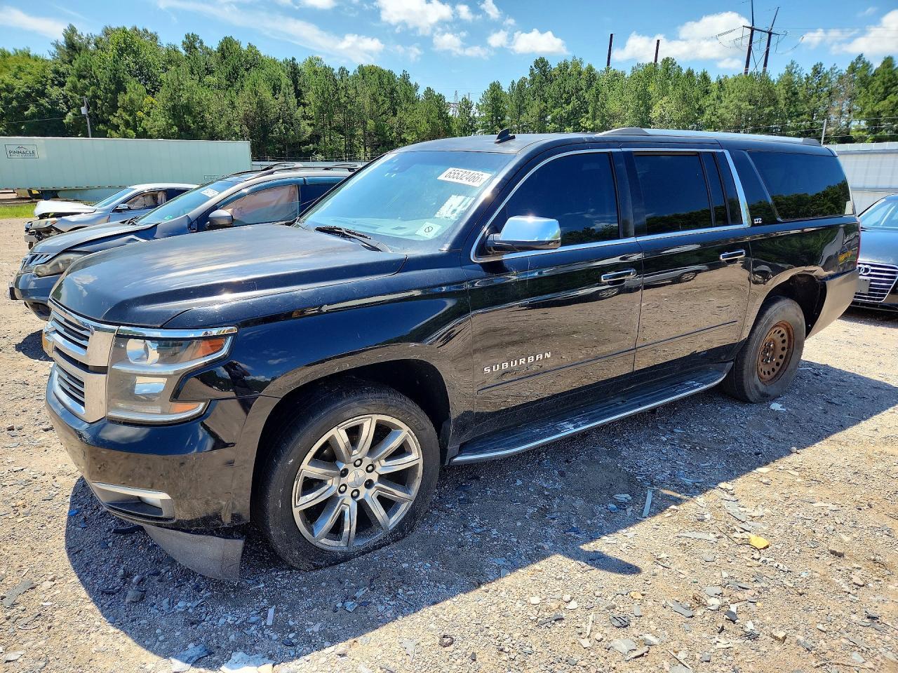 2015 Chevrolet Suburban K1500 Ltz - zdjęcie główne