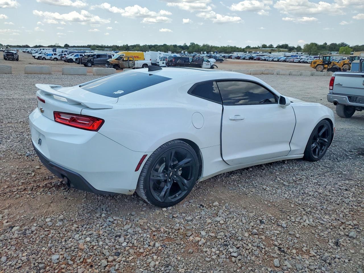 2017 Chevrolet Camaro Lt - zdjęcie 3