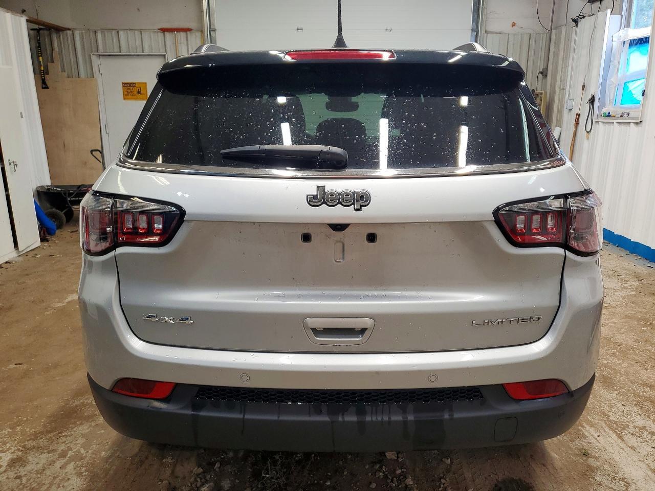 2025 Jeep Compass Limited - zdjęcie 6
