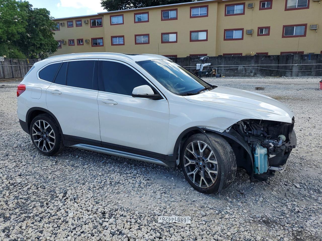 2021 BMW X1 Sdrive28I - zdjęcie 4
