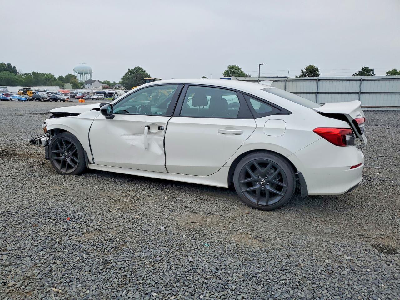 2024 Honda Civic Sport - zdjęcie 2