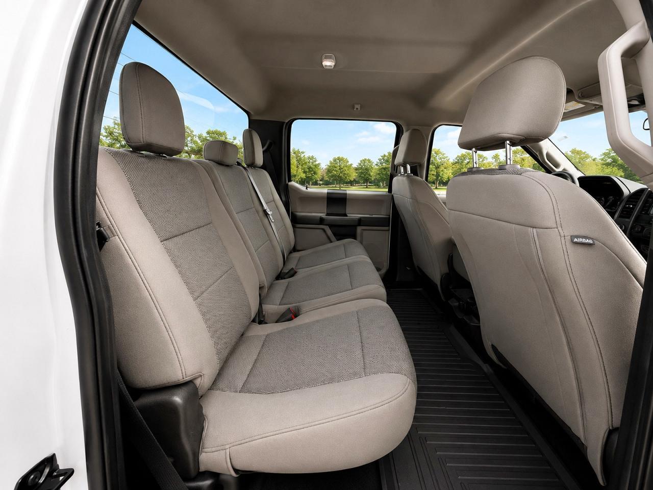 2020 Ford F350 Super Duty - zdjęcie 6