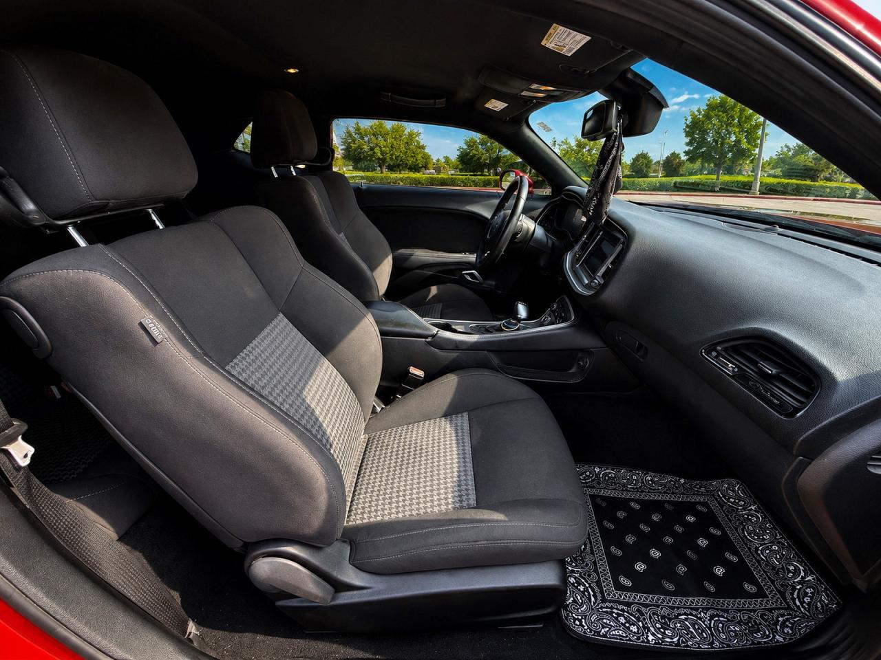 2022 Dodge Challenger Gt - zdjęcie 5