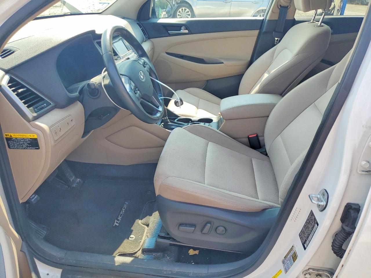 2016 Hyundai Tucson Sport - zdjęcie 7