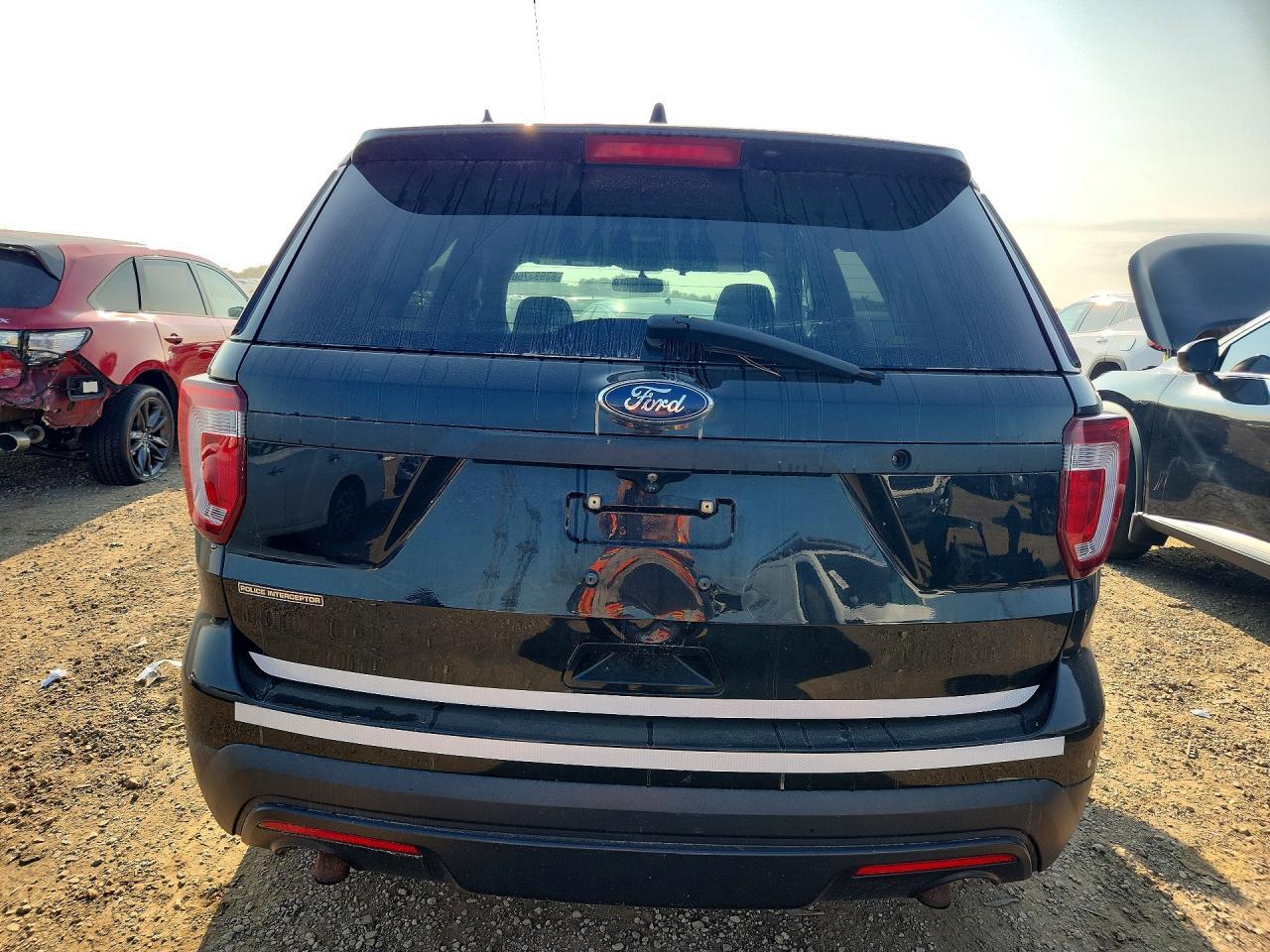 2017 Ford Explorer Police Interceptor - zdjęcie 6