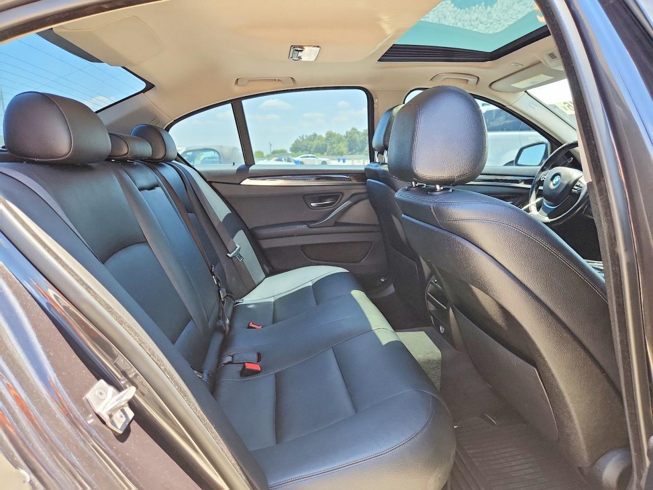 2016 BMW Seria 5 535i - zdjęcie 10