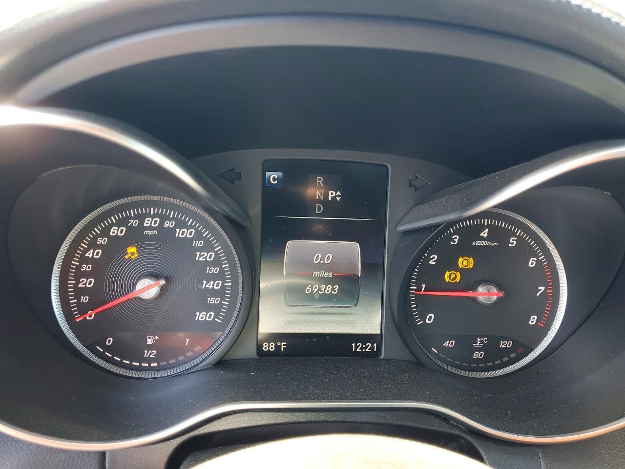 2017 Mercedes-Benz C 300 - zdjęcie 9