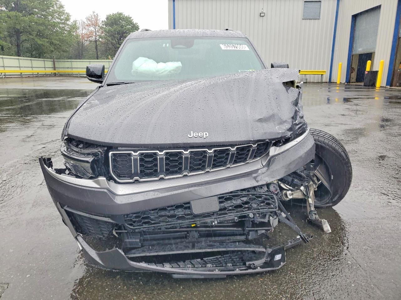 2026 Jeep Grand Cherokee Limited - zdjęcie 5