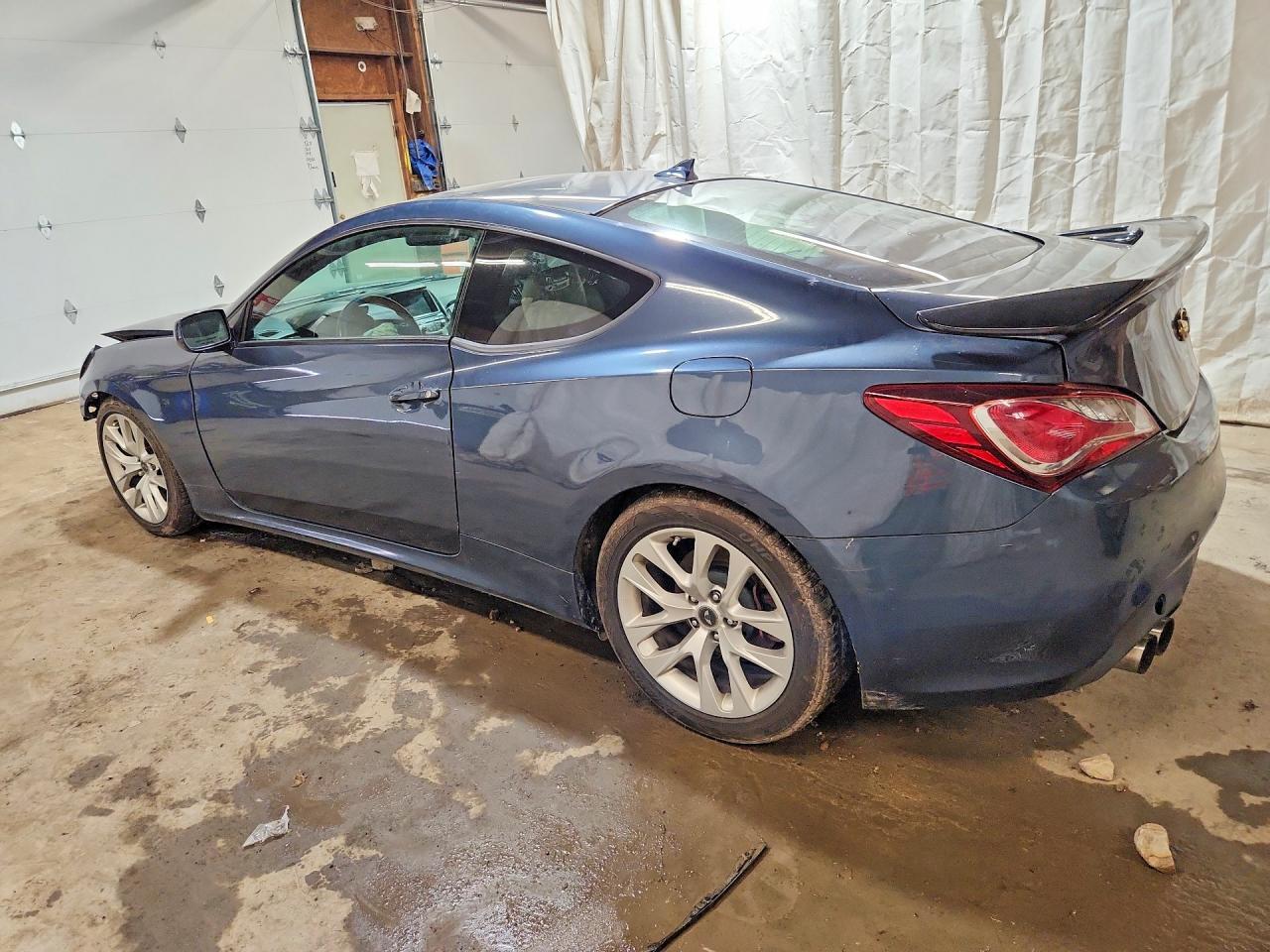 2013 Hyundai Genesis Coupe 2.0T Premium - zdjęcie 2
