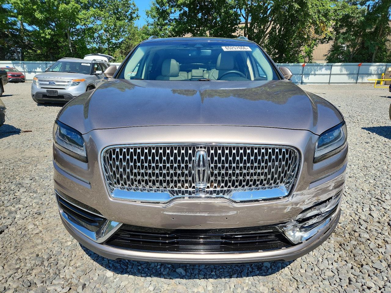 2019 Lincoln Nautilus Reserve - zdjęcie 5