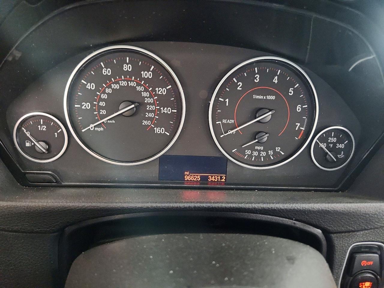 2018 BMW 330 I - zdjęcie 9