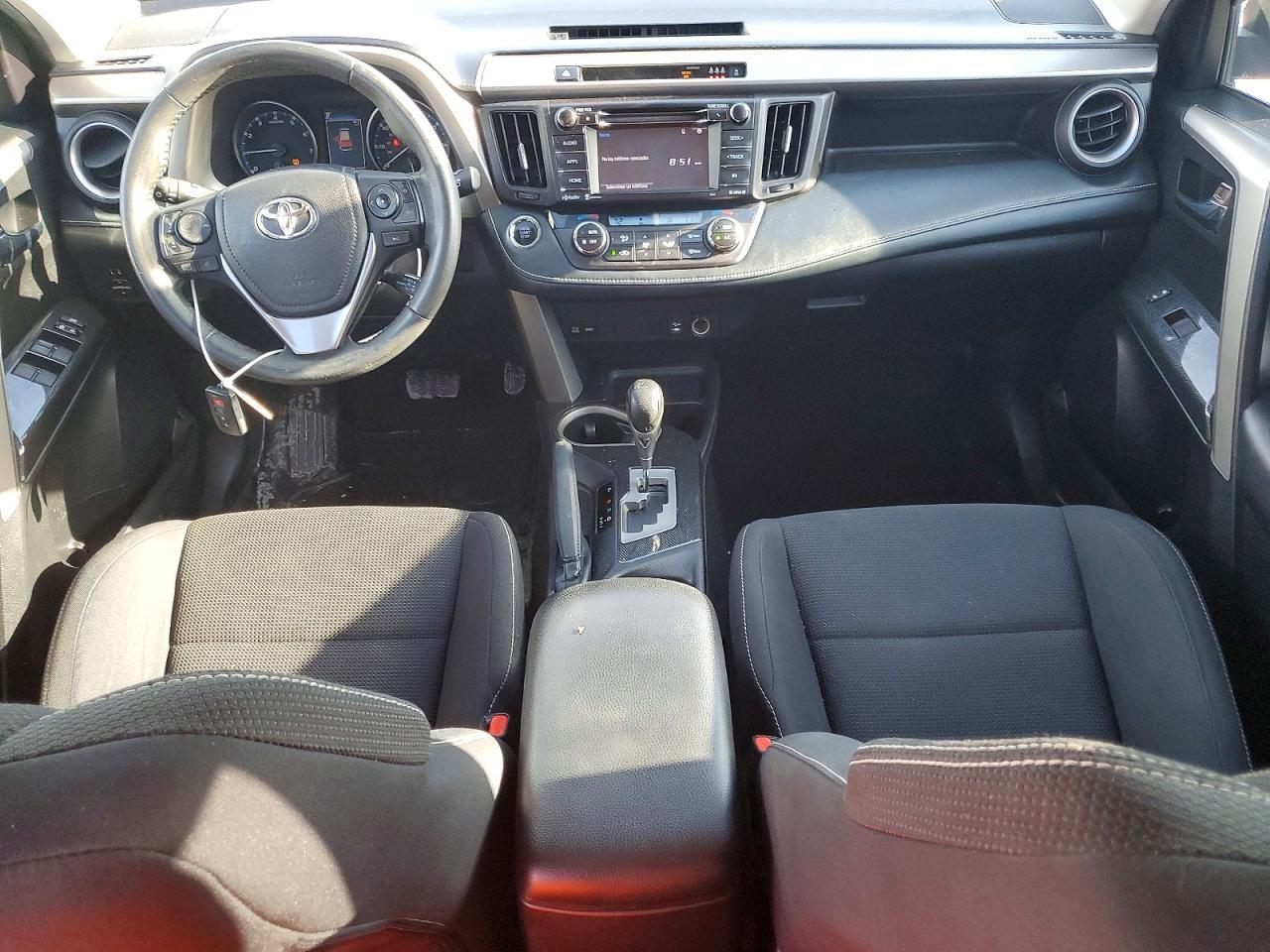 2018 Toyota Rav4 Adventure - zdjęcie 8