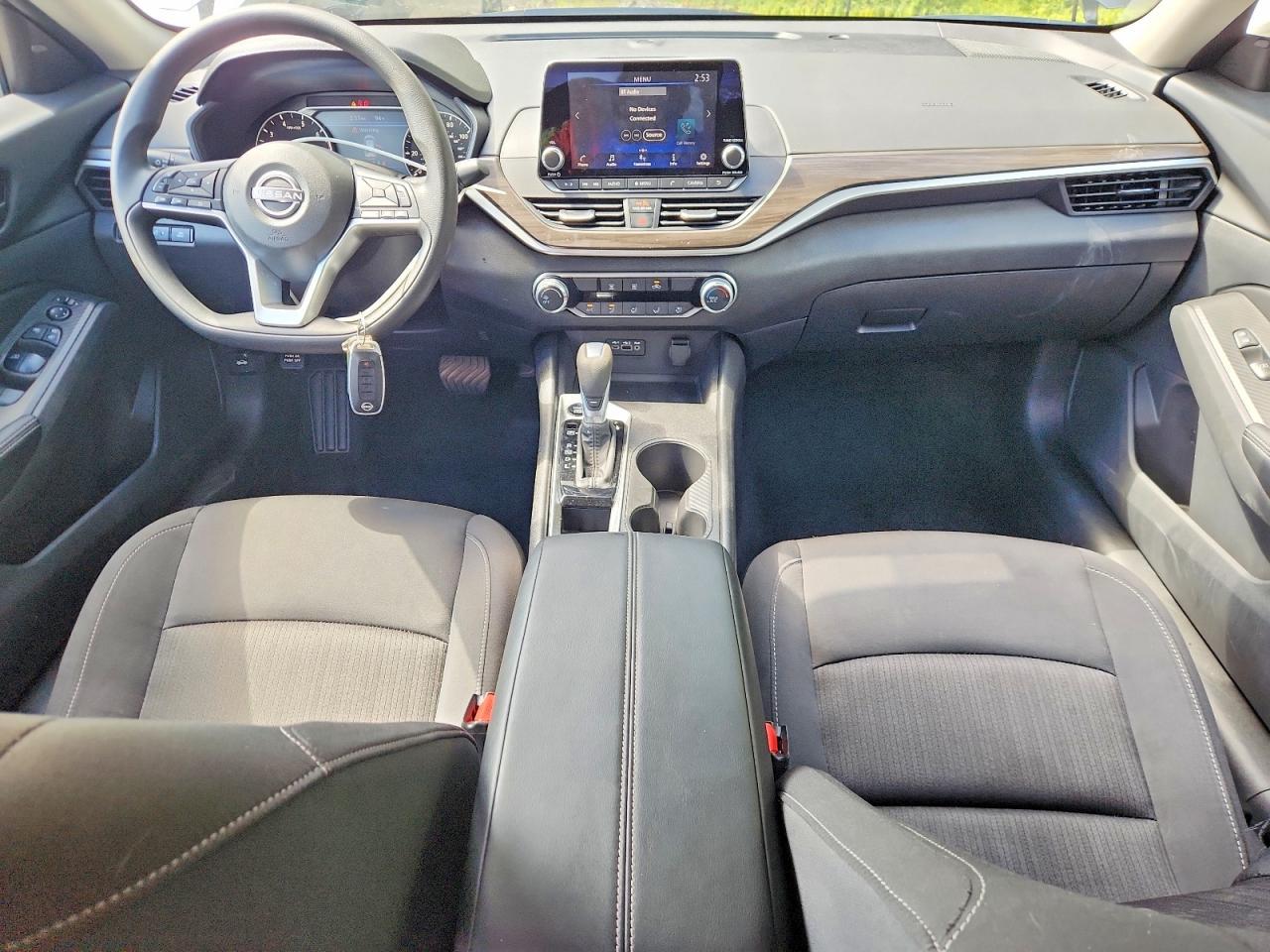 2026 Nissan Altima Sv - zdjęcie 8