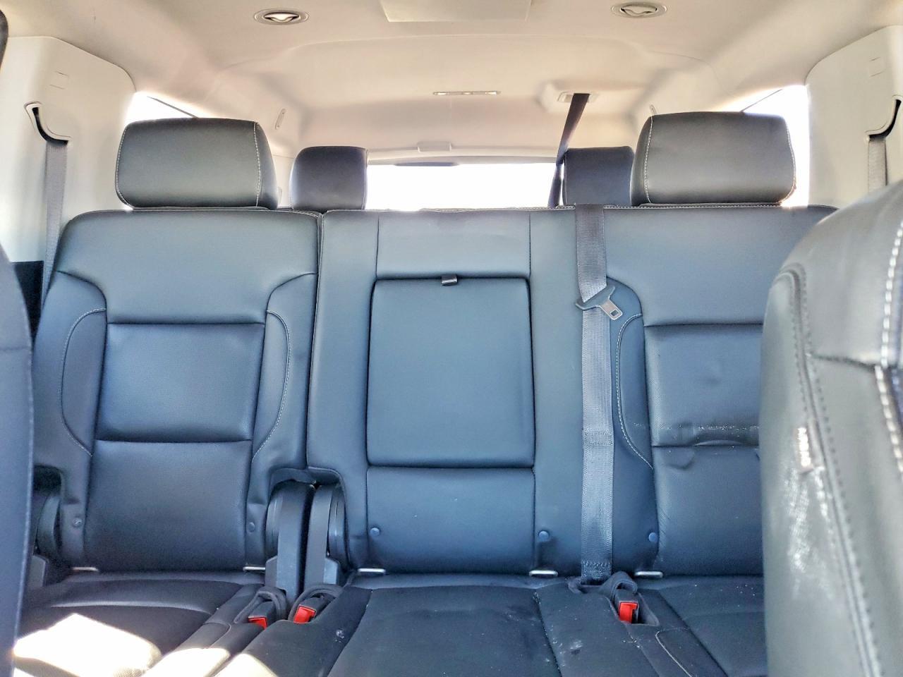 2019 GMC Yukon Xl K1500 Slt - zdjęcie 10