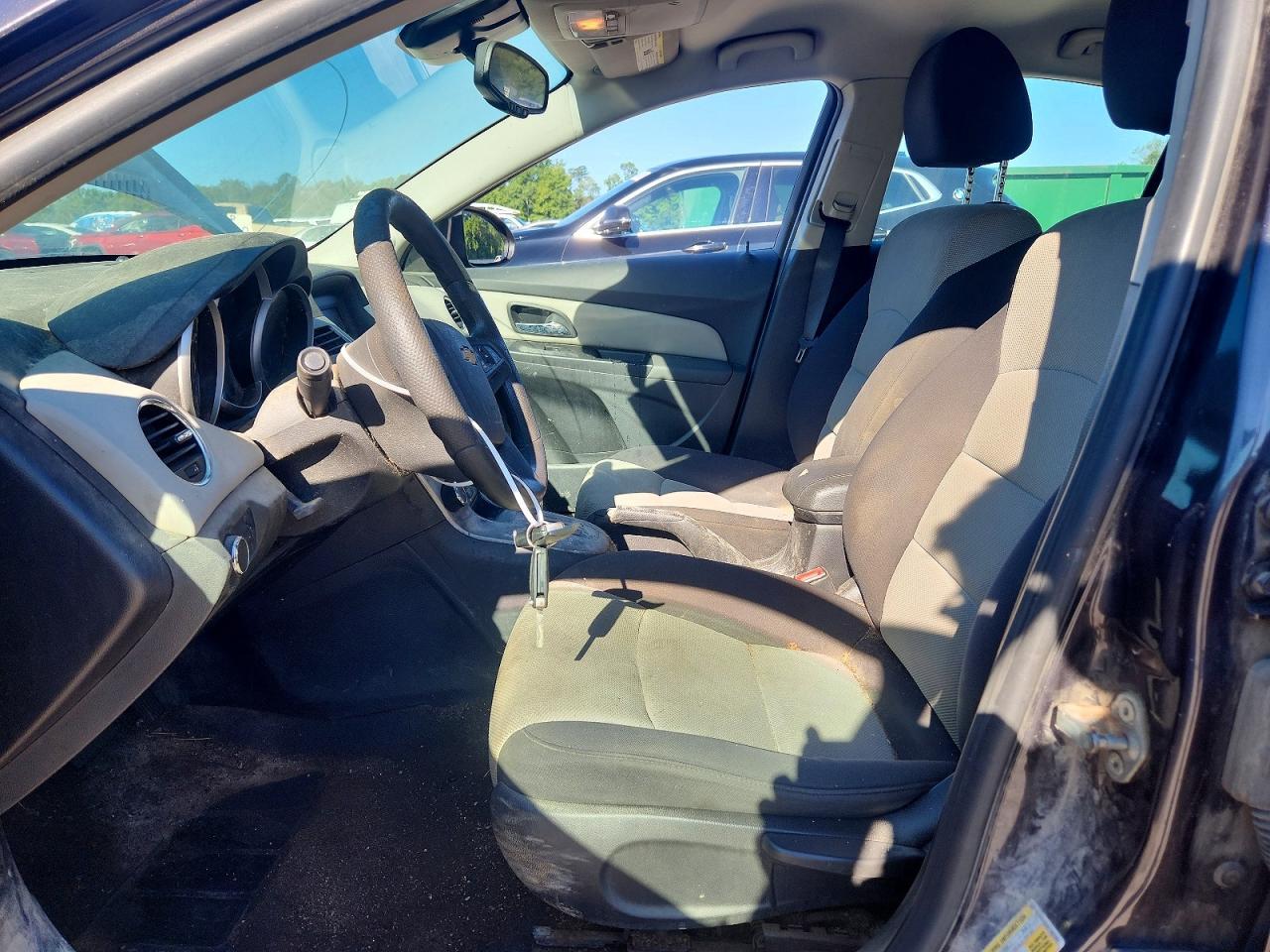 2014 Chevrolet Cruze Ls - zdjęcie 7