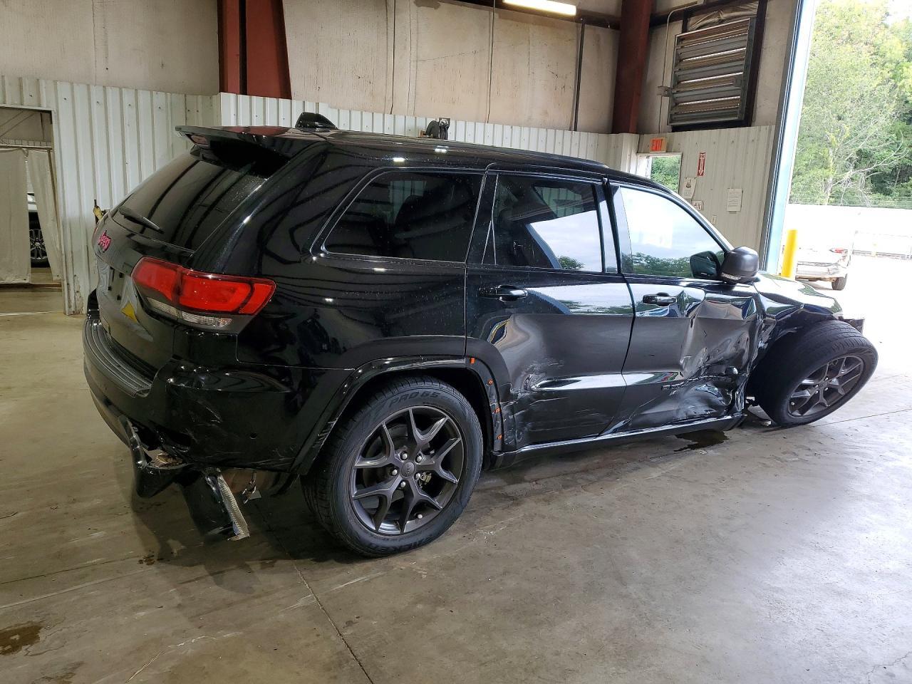 2021 Jeep Grand Cherokee Limited - zdjęcie 3