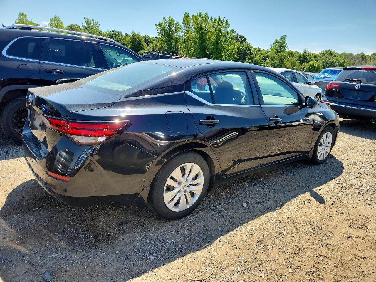 2020 Nissan Sentra S - zdjęcie 3