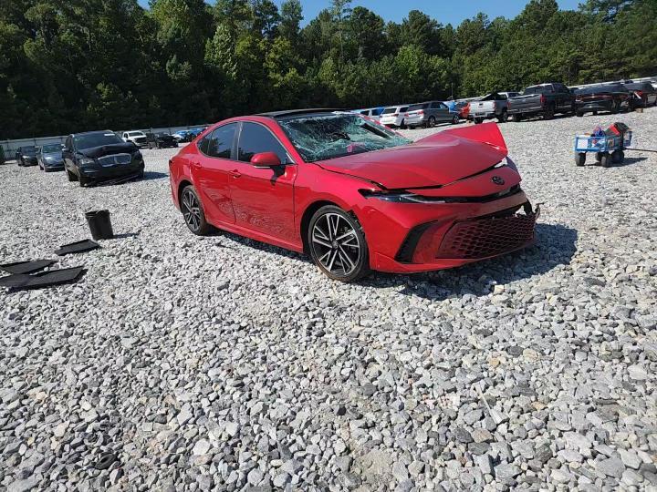 2025 Toyota Camry Xse - zdjęcie 12