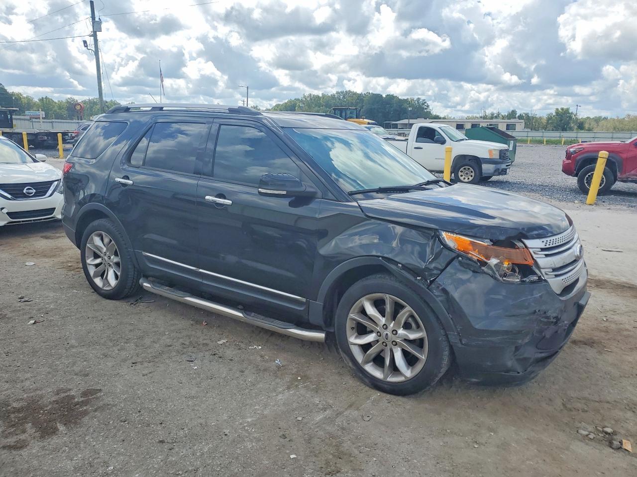 2015 Ford Explorer Xlt - zdjęcie 4