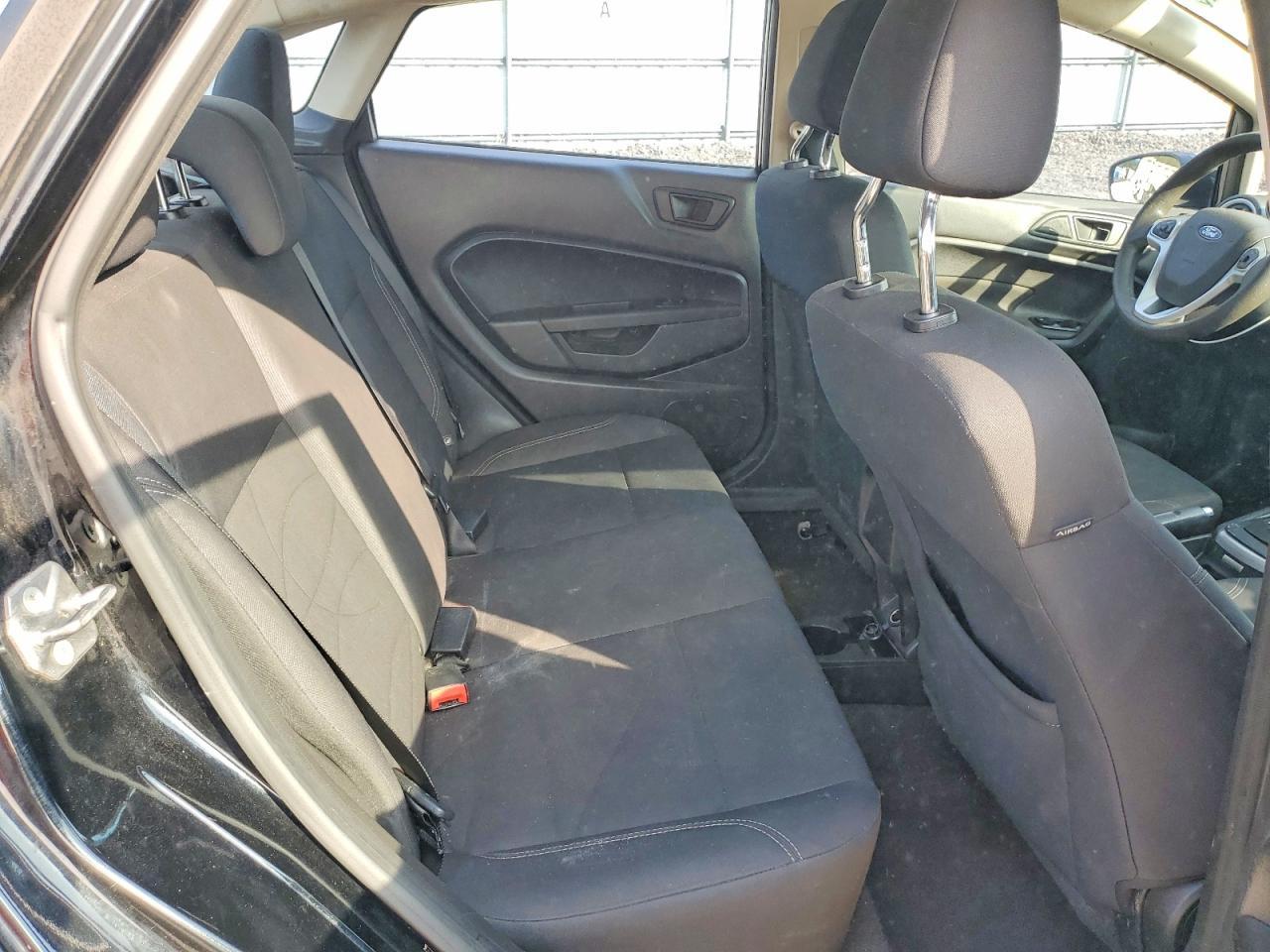 2018 Ford Fiesta Se - zdjęcie 10