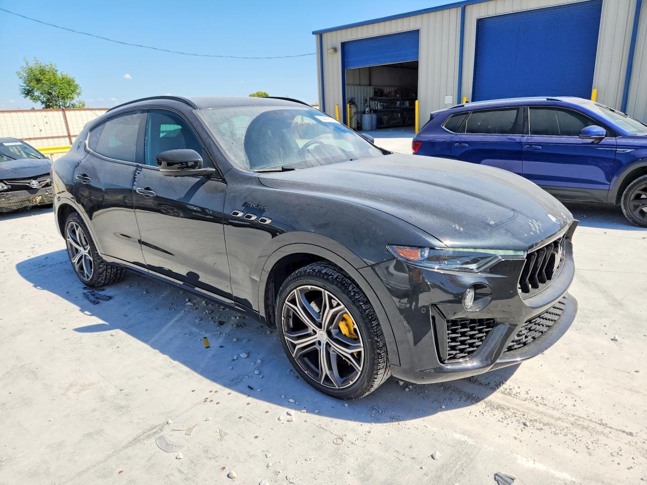 2022 Maserati Levante Modena - zdjęcie 4