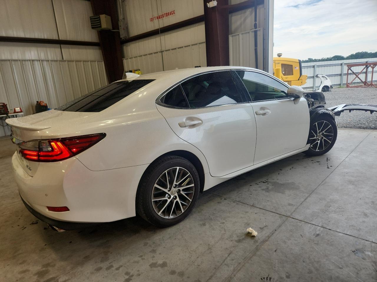 2016 Lexus Es 350 - zdjęcie 3