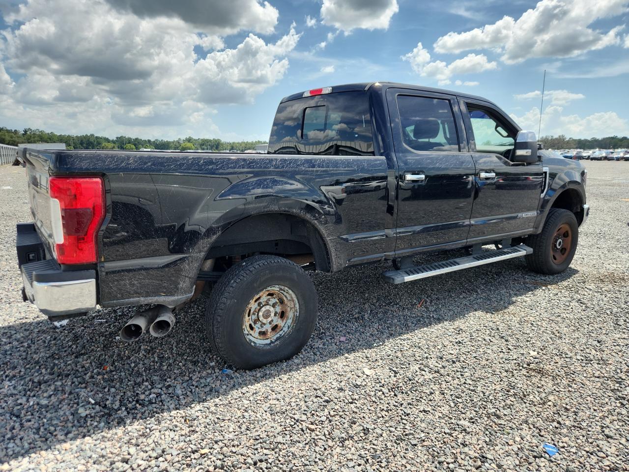 2019 Ford F250 Super Duty - zdjęcie 3