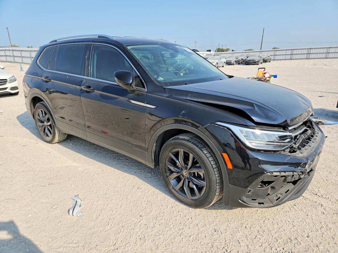 2022 Volkswagen Tiguan Se - zdjęcie 4